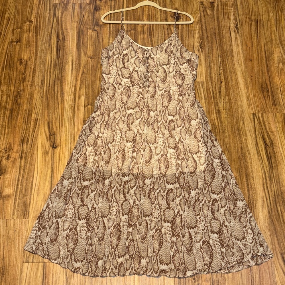 Free Press womens XL 16 18 dress maxi tan brown cream snake skin print buttons
